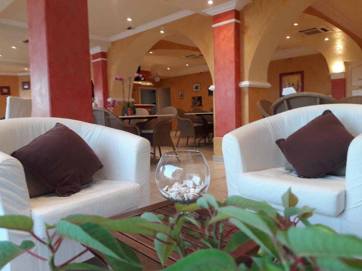 Hotel & Spa La Villa 생트막시메 외부 사진